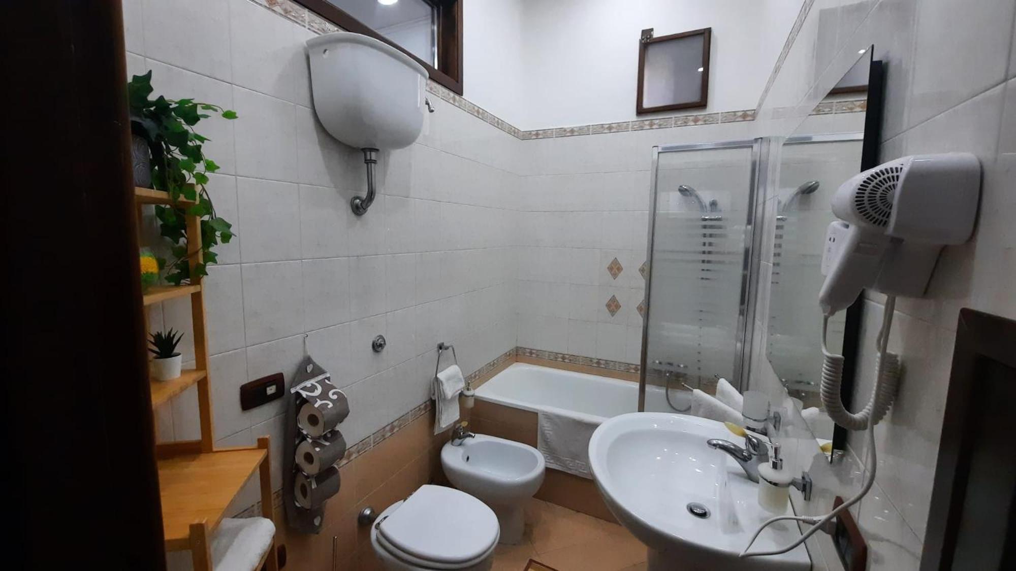 White Home 2 San Gregorio 14 Neapol Zewnętrze zdjęcie