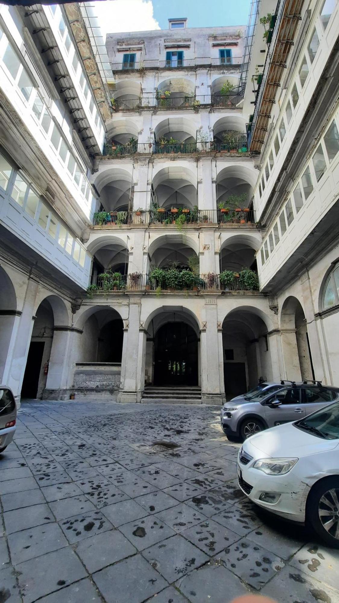 White Home 2 San Gregorio 14 Neapol Zewnętrze zdjęcie